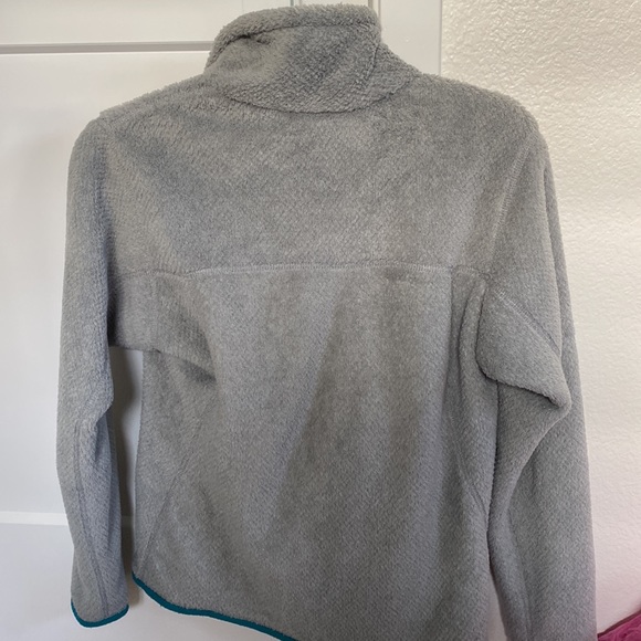Patagonia Women's Re-Tool Snap-T® Fleece Pullover - Picture 4 of 5